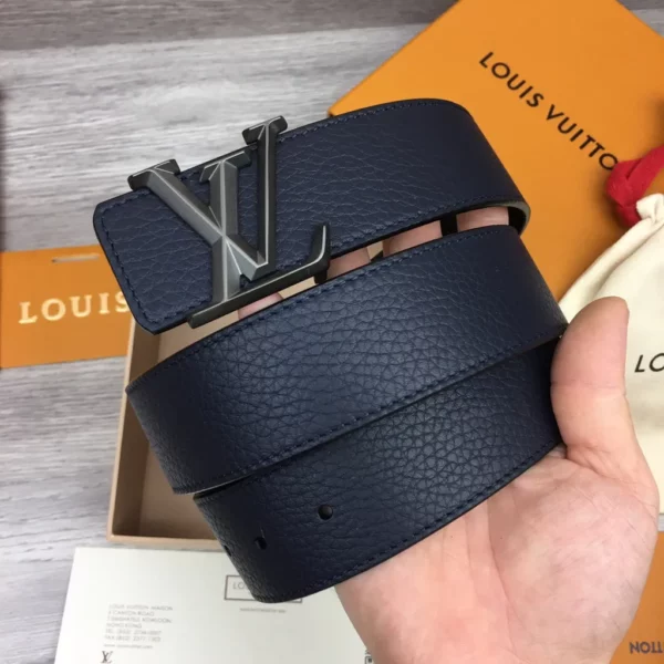 Louis Vuitton belt