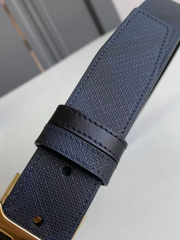 Burberry belt