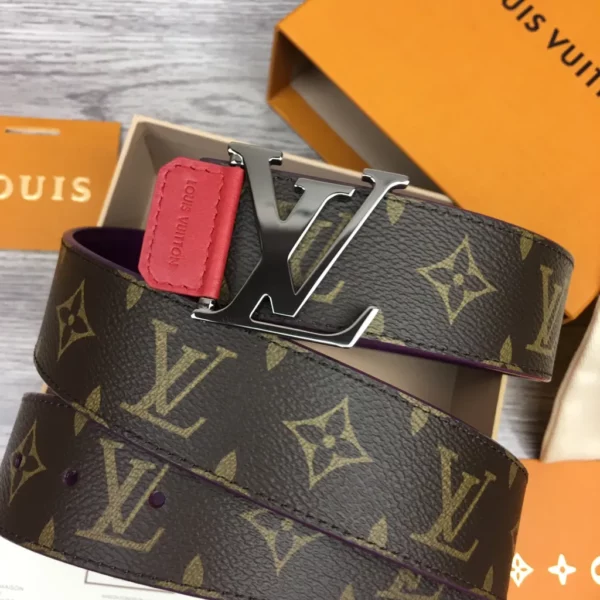 Louis Vuitton belt