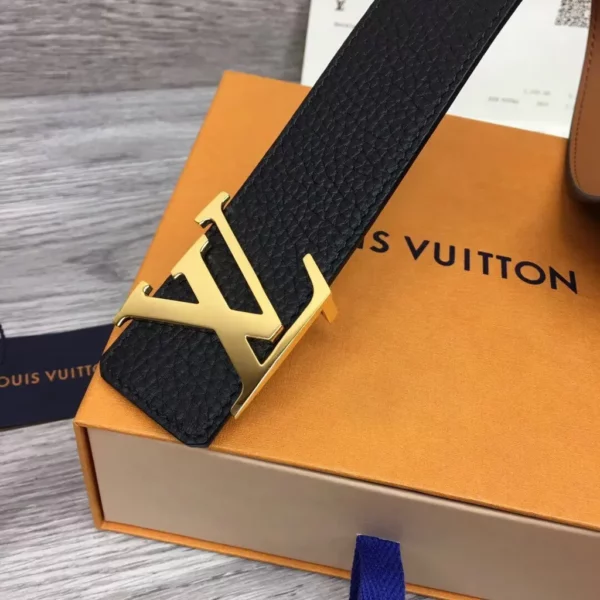 Louis Vuitton belt