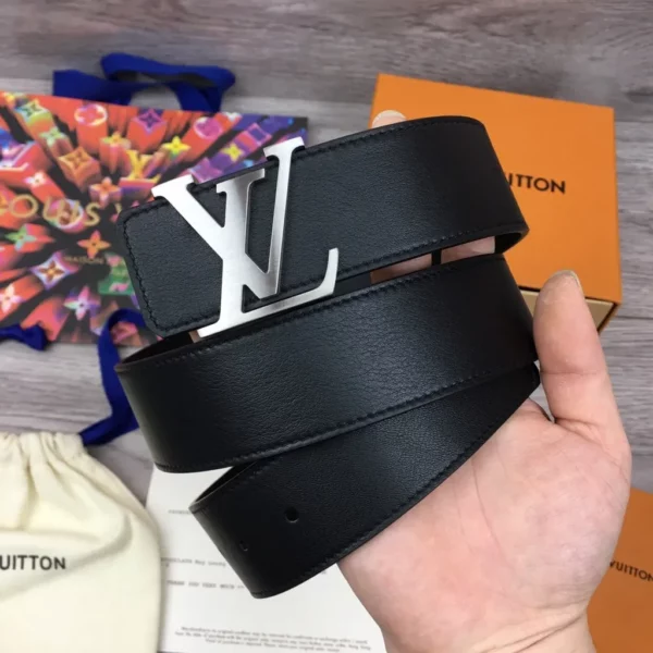 Louis Vuitton belt