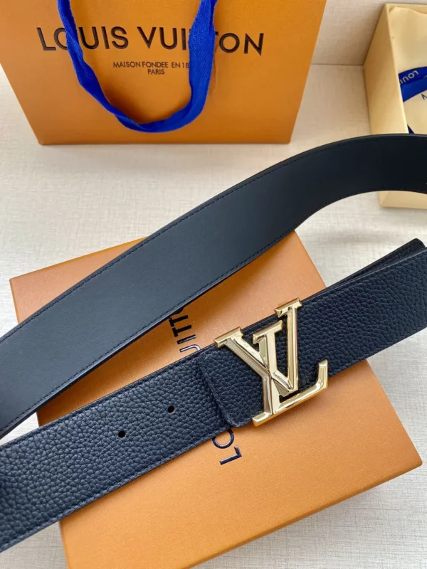 Louis Vuitton belt