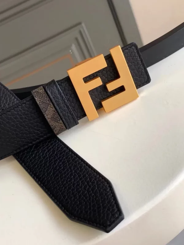 Fendi belt