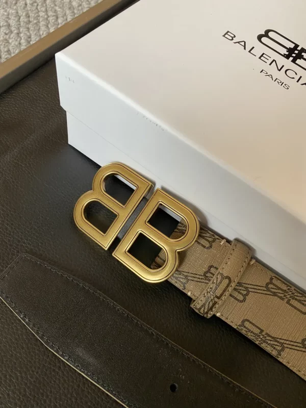 Balenciaga belt