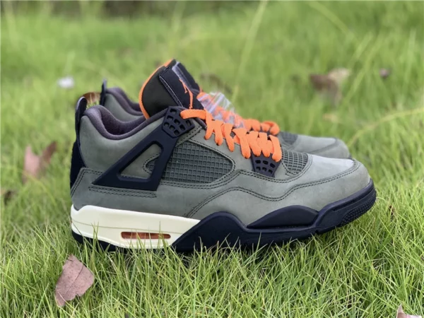 Air jordan 4 X Undefeated Travis Scott - Replica shoes