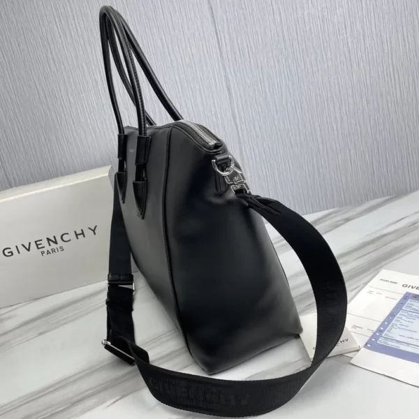 Givenchy bag - rep bags