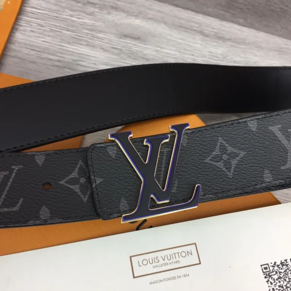 Louis Vuitton belt