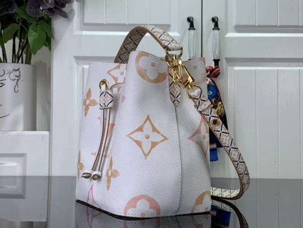 Louis Vuitton bag - louis vuitton replica bags