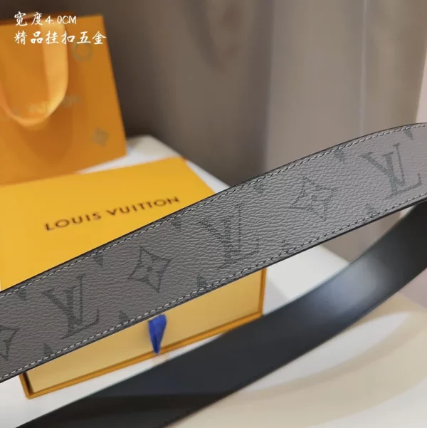 Louis Vuitton belt