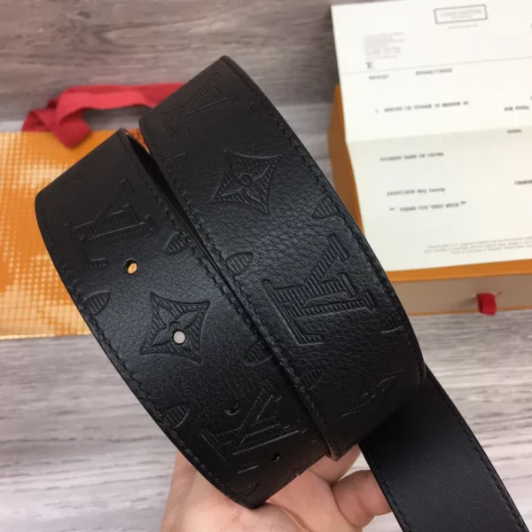 Louis Vuitton belt