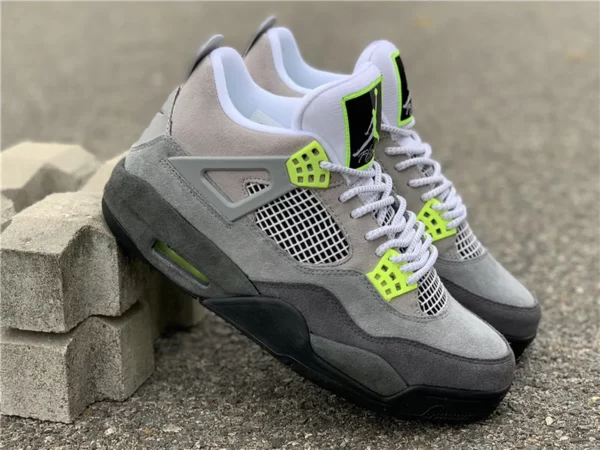 Air Jordan 4 SE Neon - Replica shoes