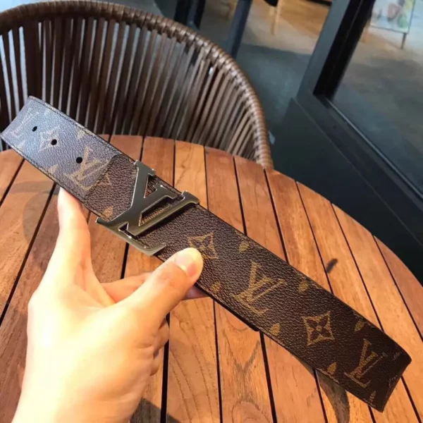 Louis Vuitton belt