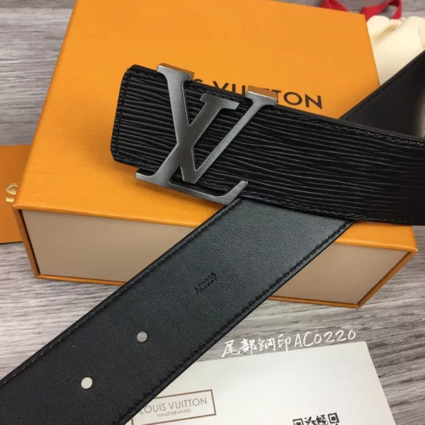 Louis Vuitton belt