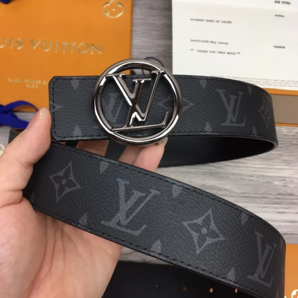 Louis Vuitton belt