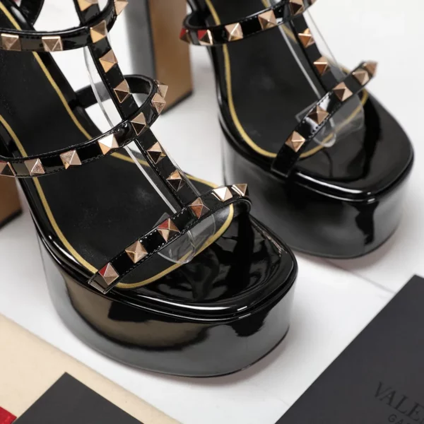 Valentino shoes - Reps shoes