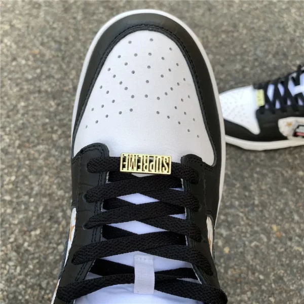 Supreme x Nike SB Dunk Low Black Stars - Replica shoes