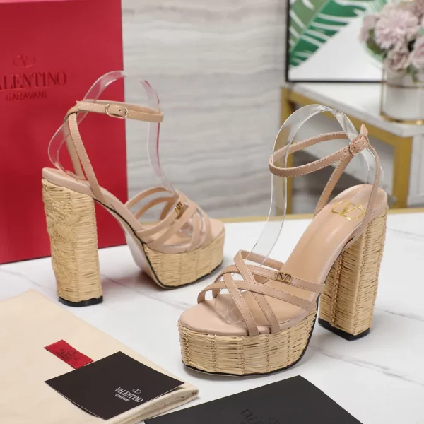 Valentino shoes - Reps shoes