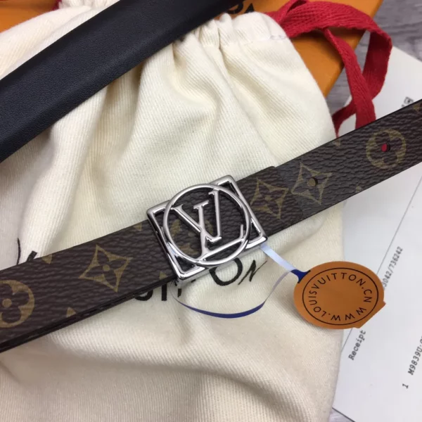 Louis Vuitton belt