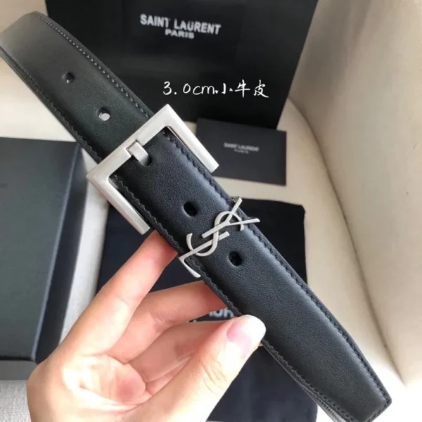 Saint Laurent belt