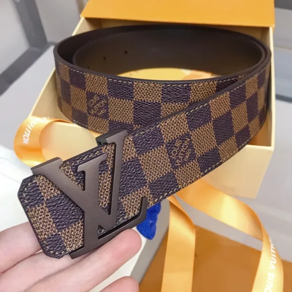 Louis Vuitton belt