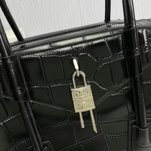 Givenchy bag - replica bags