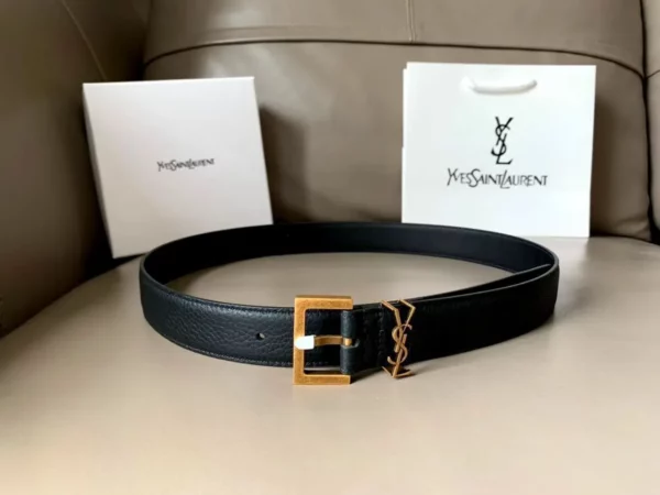 Saint Laurent belt