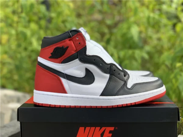 Air Jordan 1 Satin WMNS Black Toe - 2019-08-14 - Replica shoes