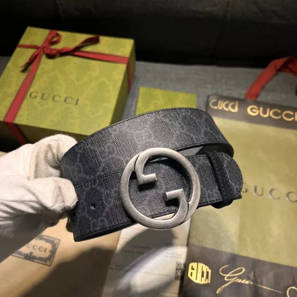 Gucci belt