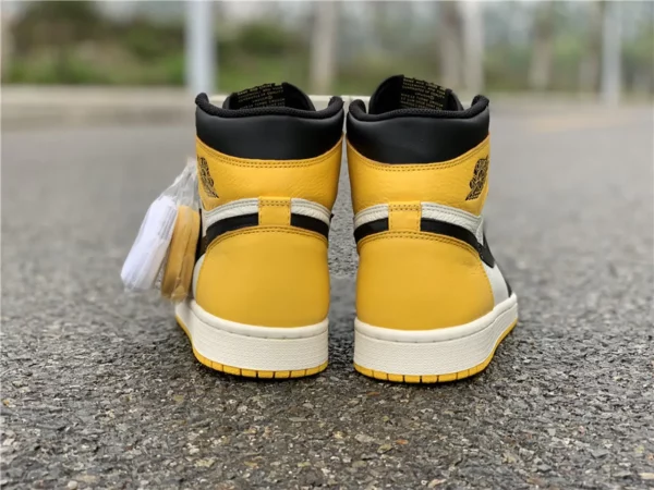 Air Jordan 1 Yellow Toe - 2019-04-21 - Replica shoes