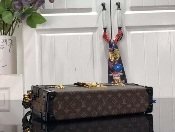 Louis Vuitton bag - louis vuitton replica bags