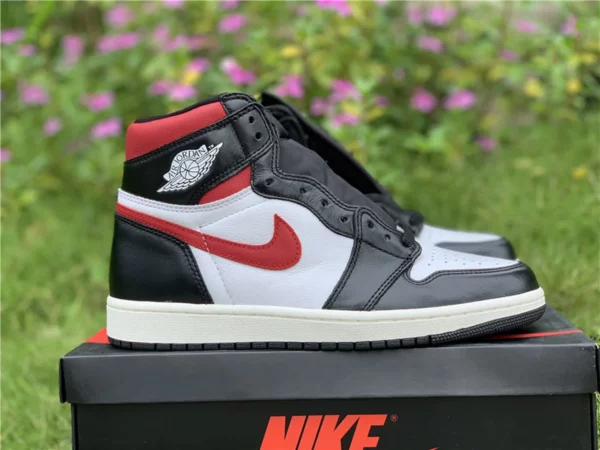 Air Jordan 1 Retro High OG Gym Red - 2019-07-02 - Replica shoes