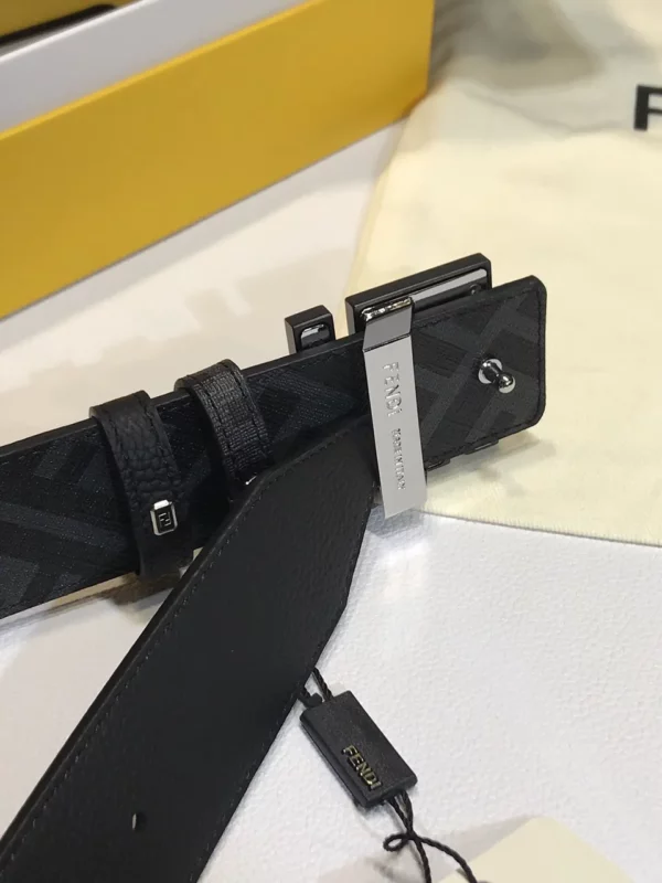 Fendi belt