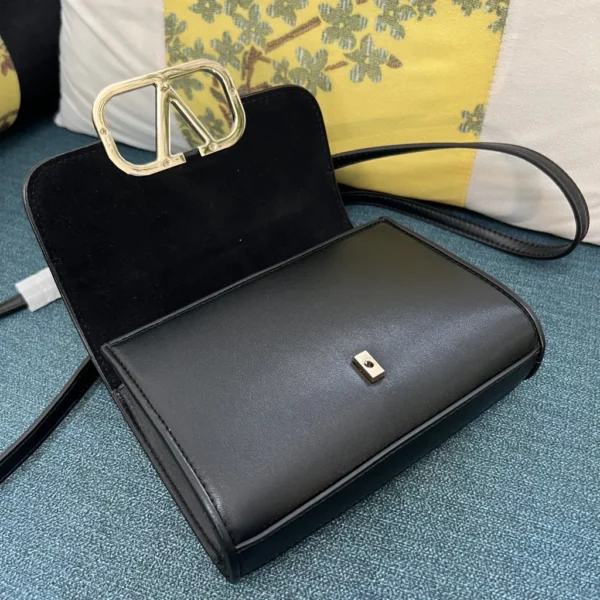 Valentino bag - replica bags