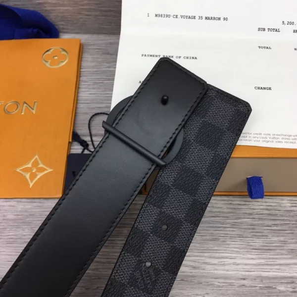 Louis Vuitton belt