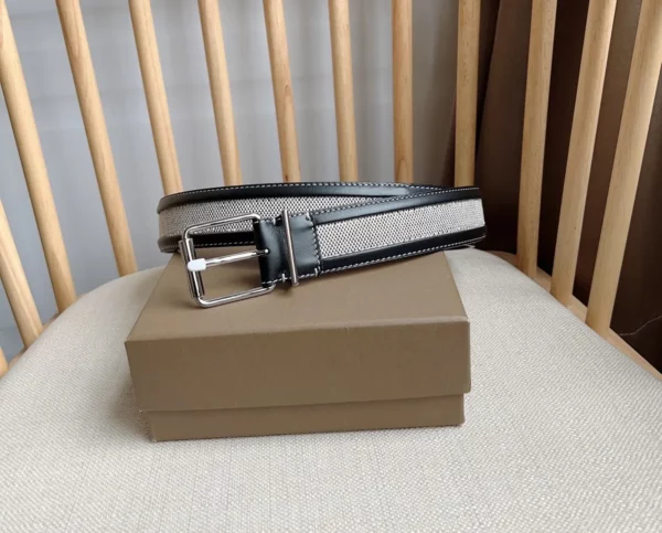 Burberry belt