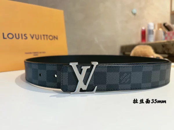 Louis Vuitton belt