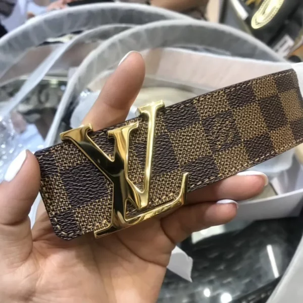 Louis Vuitton belt