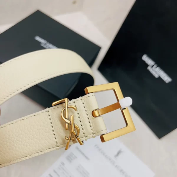 Saint Laurent belt