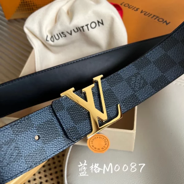 Louis Vuitton belt