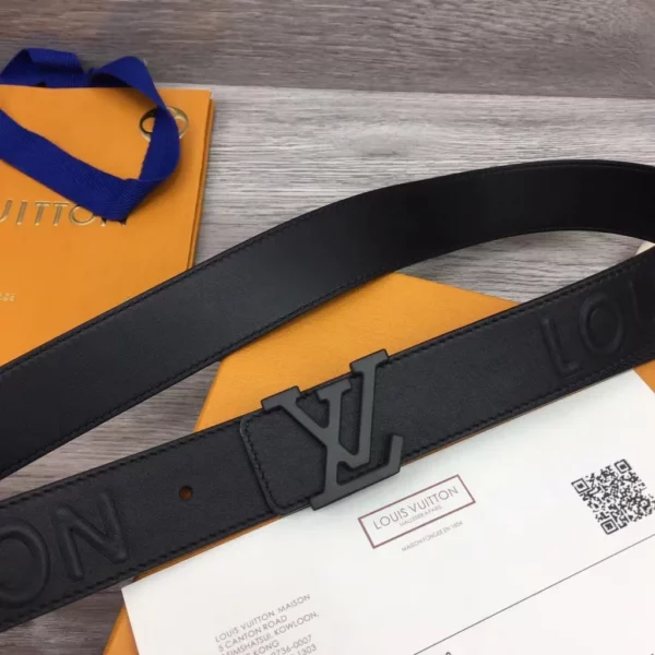 Louis Vuitton belt