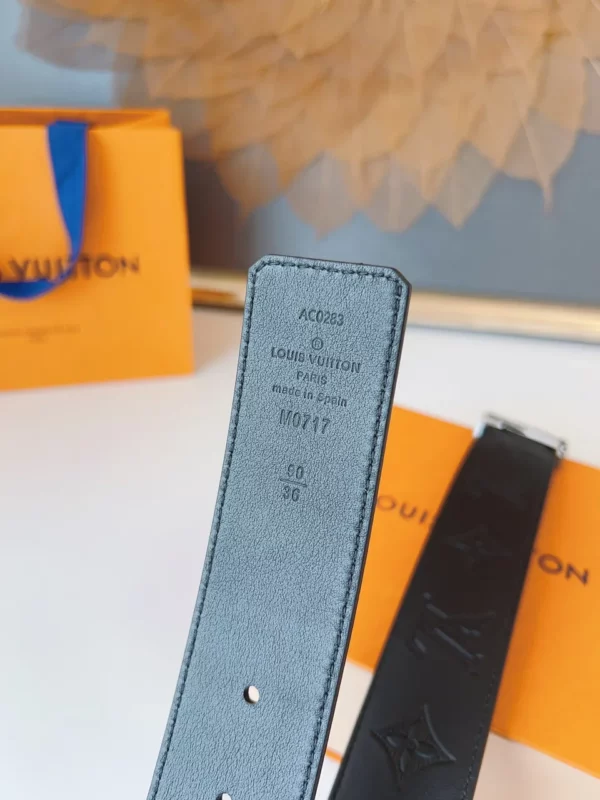 Louis Vuitton belt