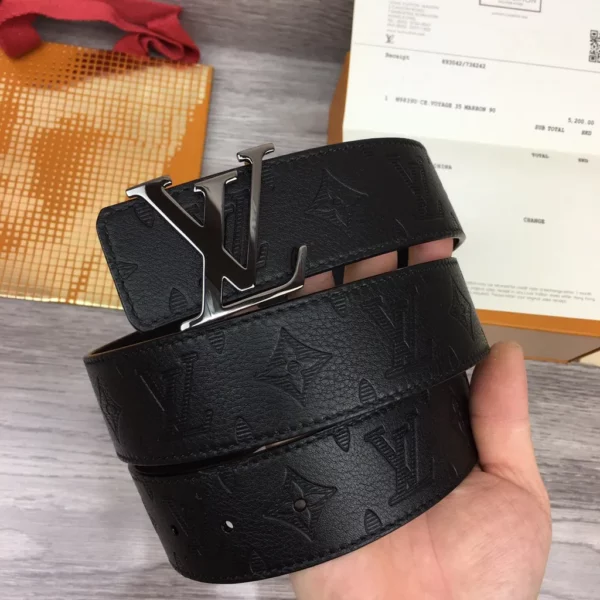 Louis Vuitton belt