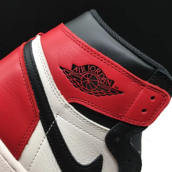 Air Jordan 1 Retro High OG Bred Toe - 2018-05-07 - Replica shoes