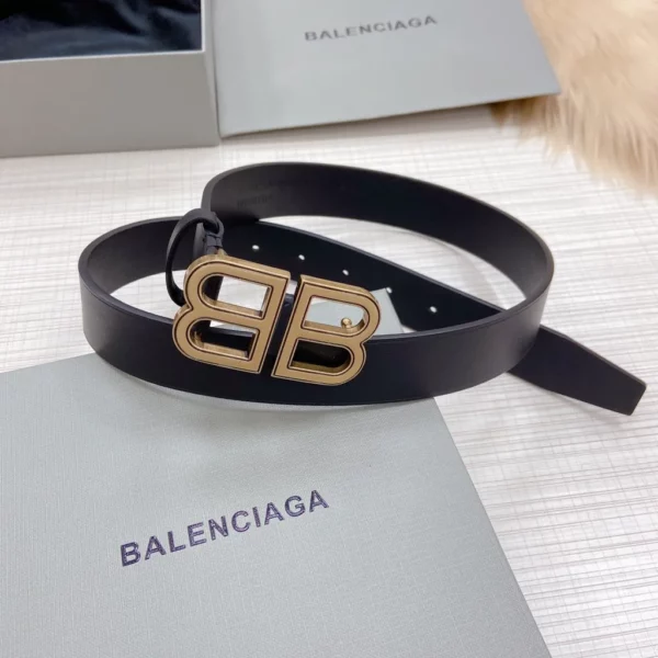 Balenciaga belt