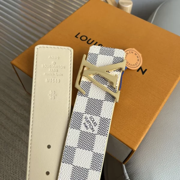 Louis Vuitton belt