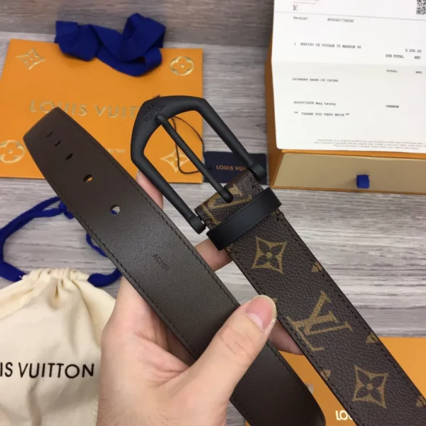 Louis Vuitton belt