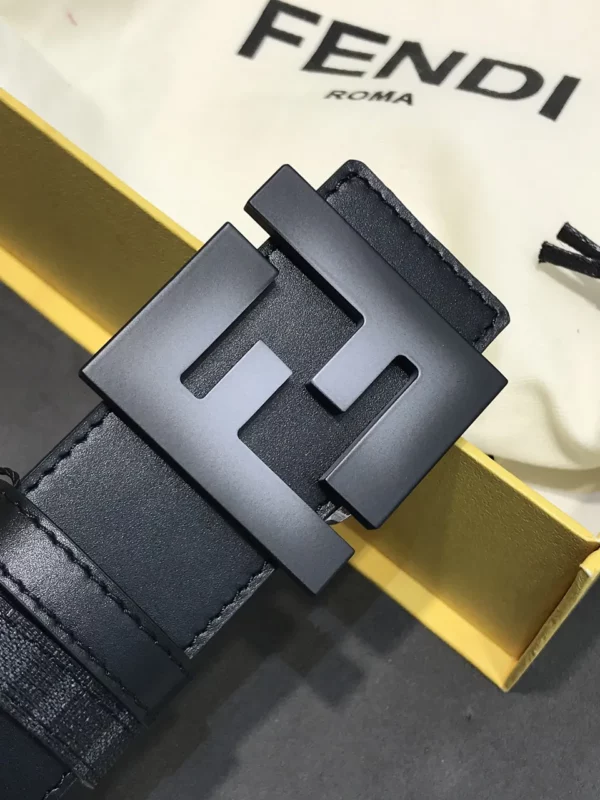 Fendi belt