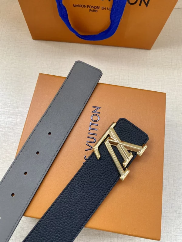 Louis Vuitton belt