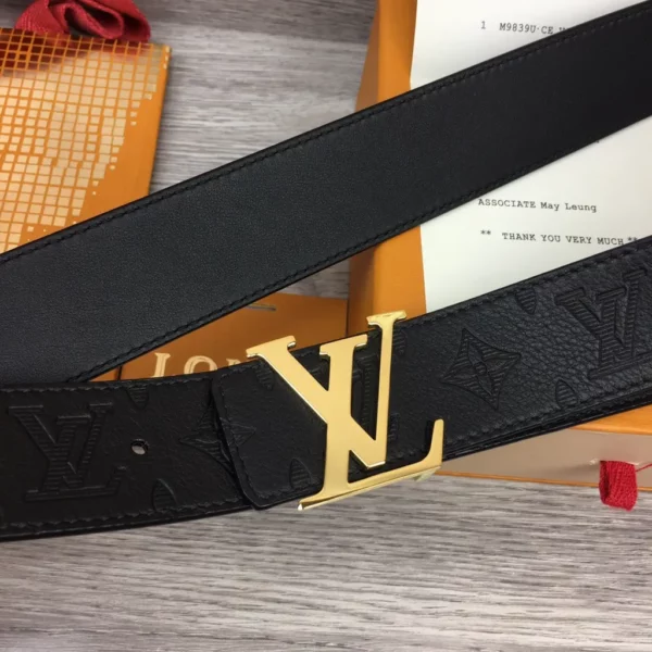 Louis Vuitton belt