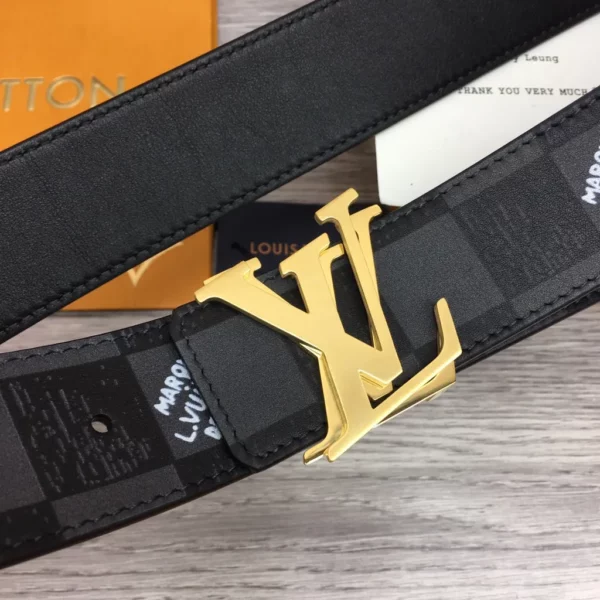 Louis Vuitton belt